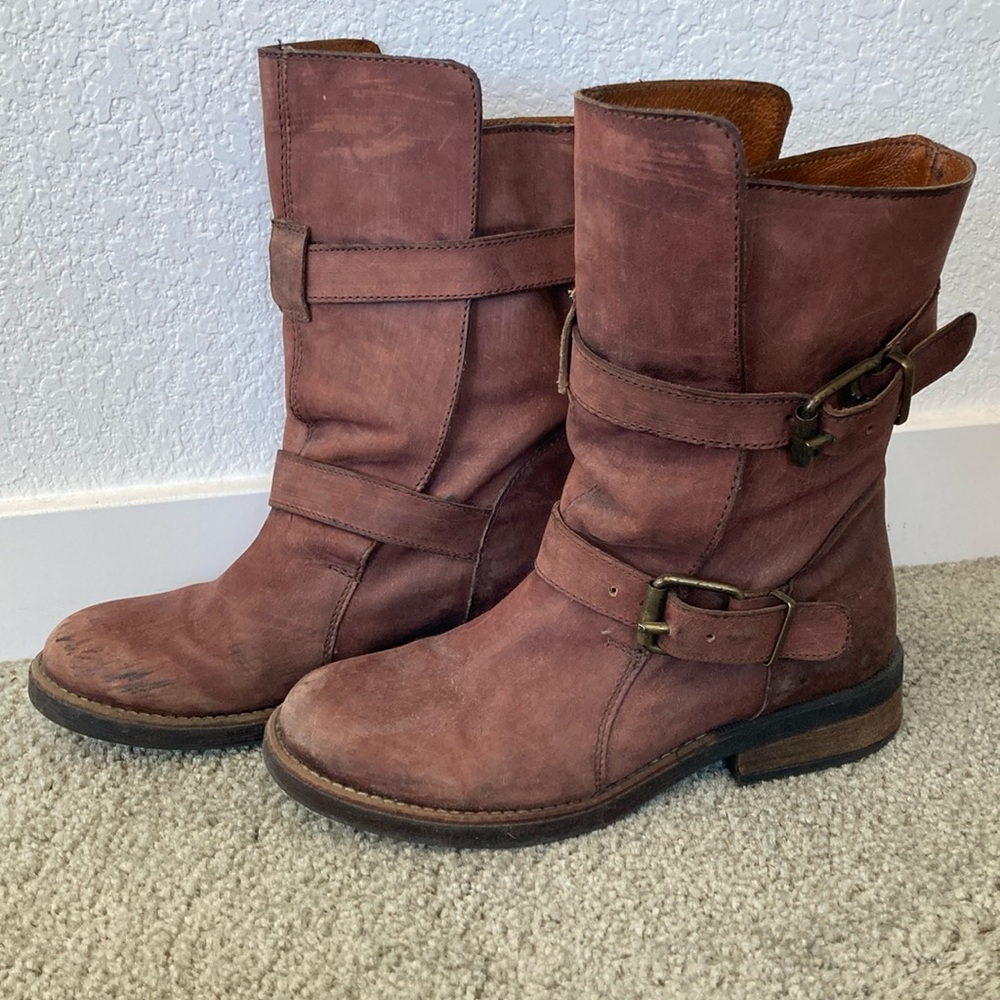 Steve Madden boots